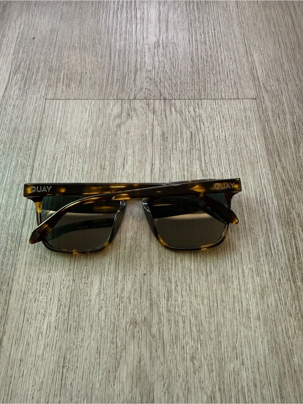 quay australia unplugged tortoise yellow square modern Polarized sunglasses NEW